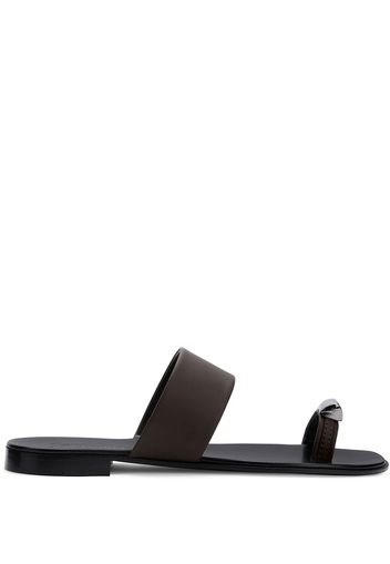 Giuseppe Zanotti metal toe strap sandals - Marrone