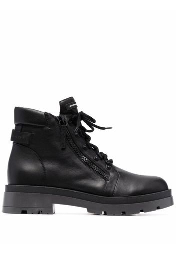 Giuseppe Zanotti logo-patch ace-up boots - Nero