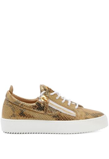 Giuseppe Zanotti Sneakers Gail con effetto serpente - Oro