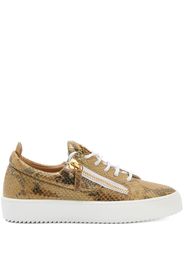 Giuseppe Zanotti Sneakers Gail con effetto serpente - Oro