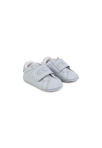 Givenchy Kids logo-print touch-strap leather slippers - Blu