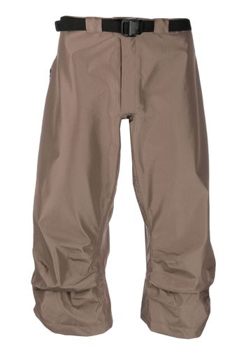 GR10K buckle-fastening satin cropped trousers - Marrone