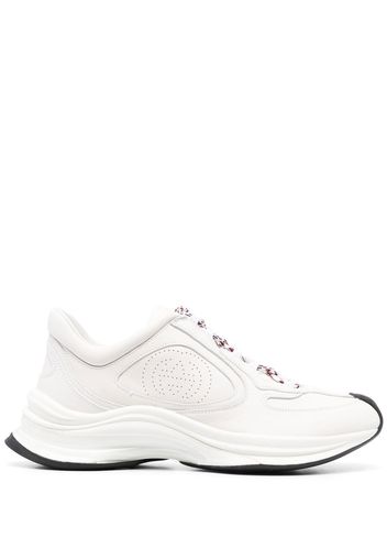 Gucci perforated-logo lace-up sneakers - Bianco