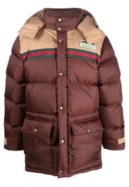 Gucci logo-patch padded down coat - Marrone