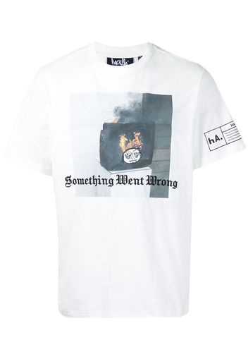 Haculla T-shirt Something Went Wrong - Bianco