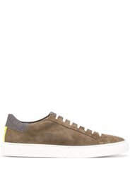 contrast-panel low-top sneakers