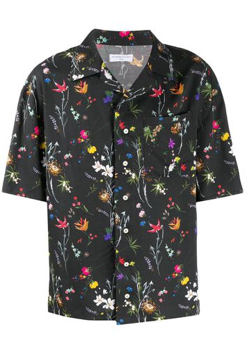 floral print shirt