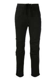 Pantaloni slim