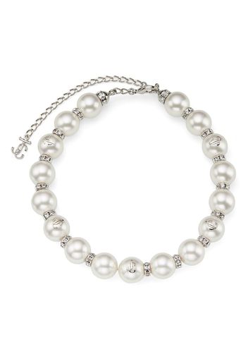 Jimmy Choo debossed-logo pearl-detail necklace - Argento