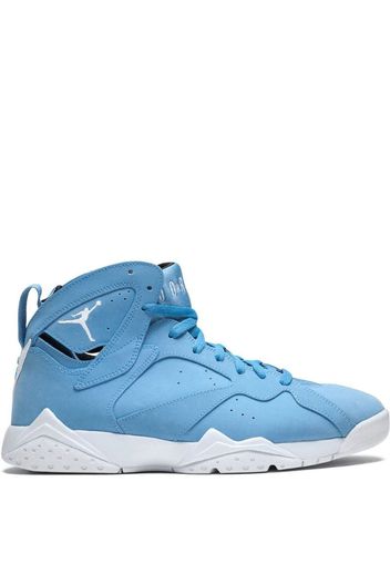 Air Jordan 7 Retro sneakers