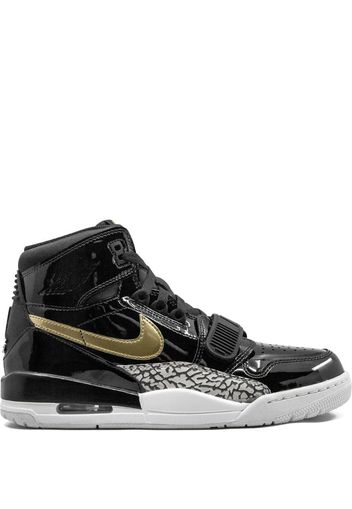 Sneakers Air Jordan Legacy 312