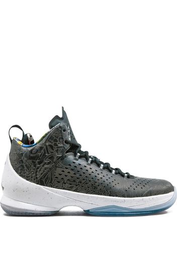 Sneakers Melo M11