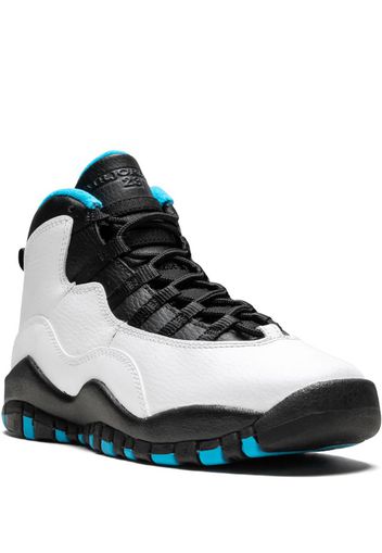 Air Jordan 10 Retro sneakers
