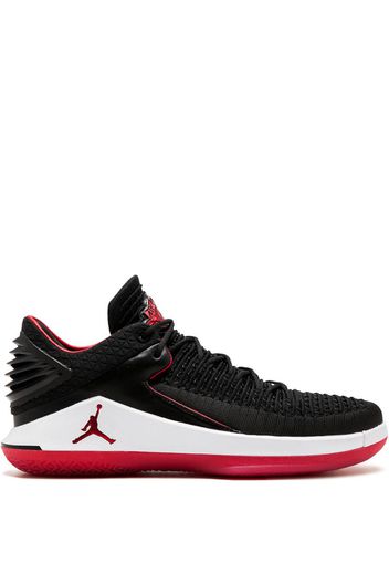 Air Jordan 32 Low