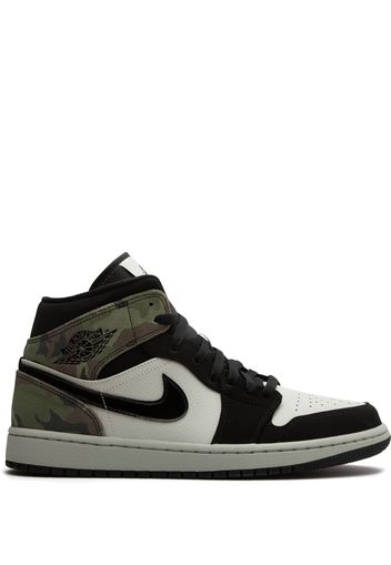 Air Jordan 1 Mid ”Camo” sneakers