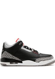 Air Jordan 3 Retro sneakers