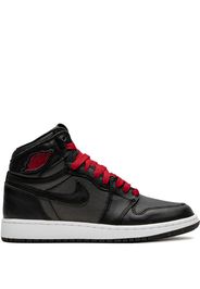 Air Jordan 1 High Retro sneakers