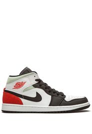 Jordan 1 Mid SE sneakers