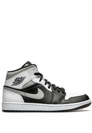 Air Jordan 1 Mid sneakers