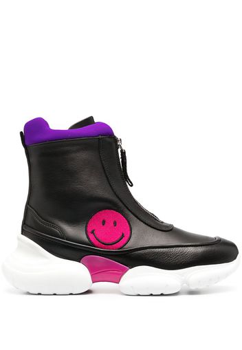 Hamlin smiley-face boots