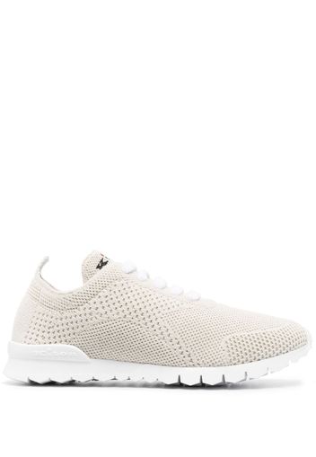 Kiton fully-perforated low-top sneakers - Toni neutri