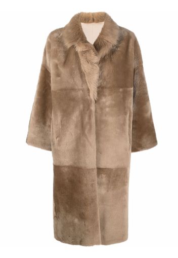 Liska reversible single-breasted shearling coat - Toni neutri