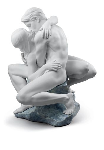 Lladró Passionate Kiss Couple sculpture - Bianco