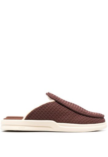 Lusso Esto waffle-knit sherpa slippers - Marrone