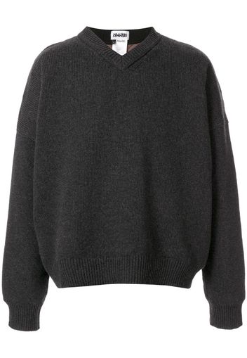 V-neck jumper