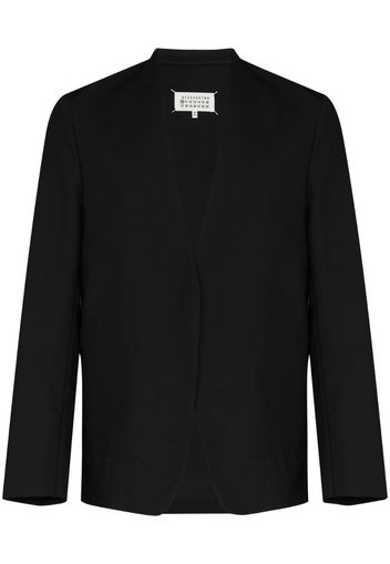 collarless single-breasted blazer