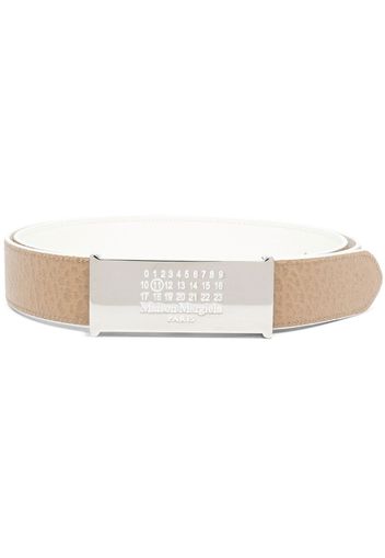 Maison Margiela logo-buckle leather belt - Bianco