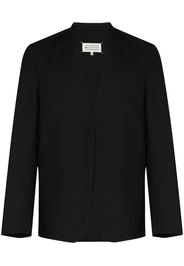 collarless single-breasted blazer