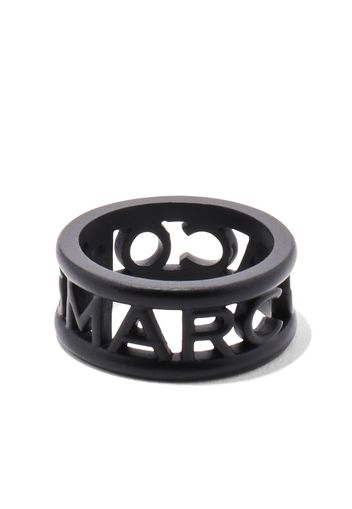 Marc Jacobs Anello The Monogram con logo - Nero