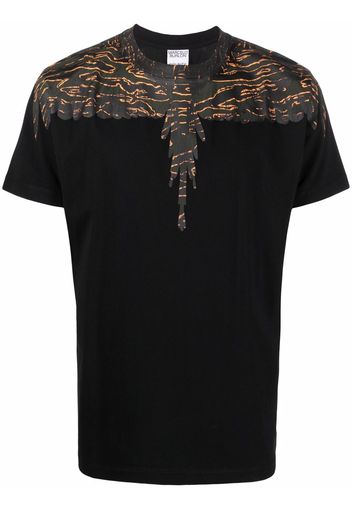 Marcelo Burlon County of Milan CAMOU WINGS REGULAR T-SHIRT BLACK ARMY - Nero