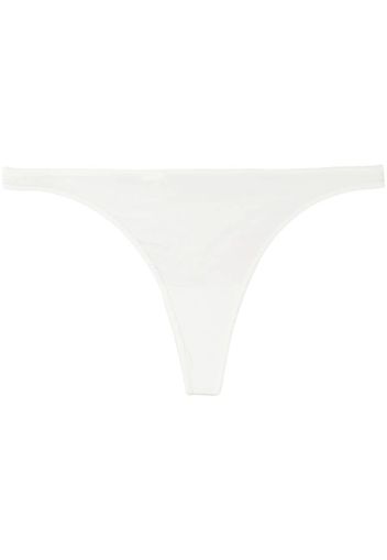 'Dame de Paris' ivory 2 cm thong