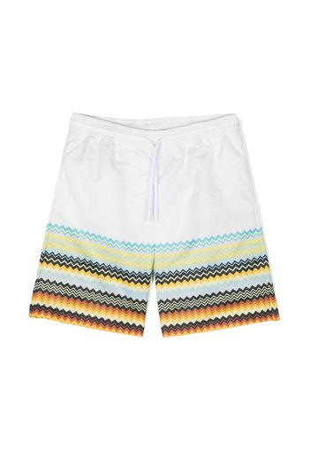 Missoni Kids chevron-print swim shorts - Bianco
