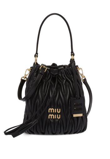 Miu Miu Borsa a secchiello matelassé - Nero