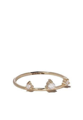 14kt yellow gold three diamonds ring