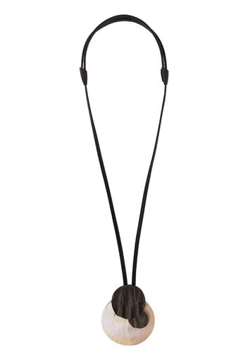 horn disc pendant necklace