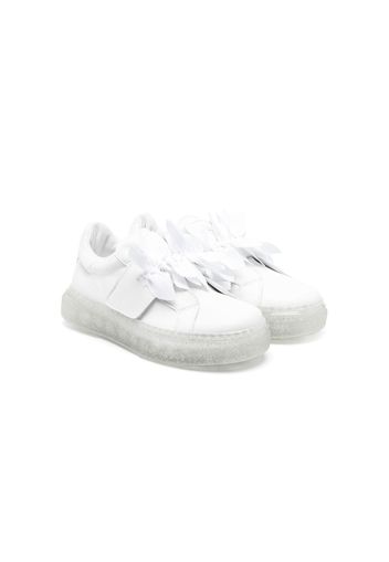 Monnalisa petal-detail low-top sneakers - Bianco