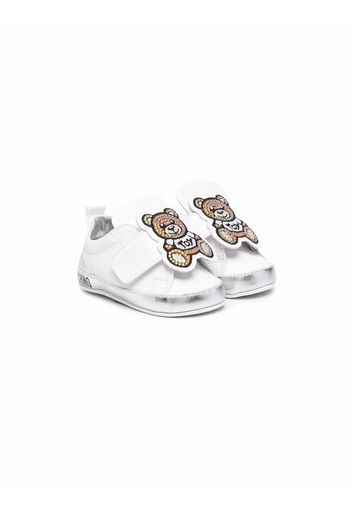 Moschino Kids crystal-Teddy sneakers - Bianco