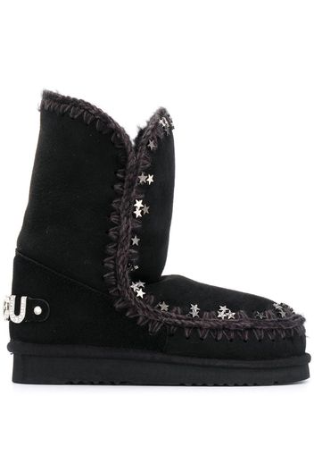 Eskimo star-studded boots