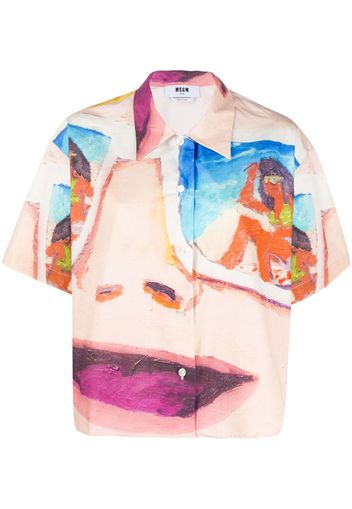 short-sleeved printed shirt