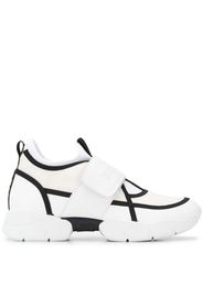 Sneakers con suola rialzata