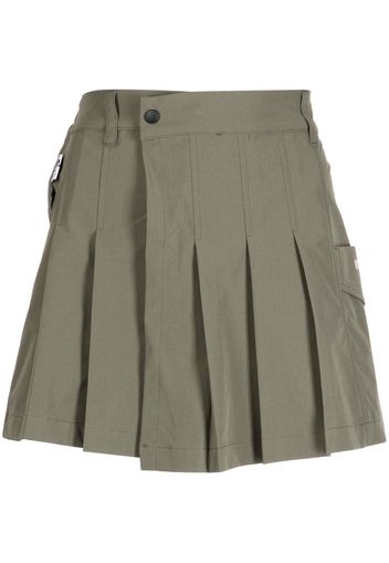 Musium Div. elasticated pleated shorts - Verde