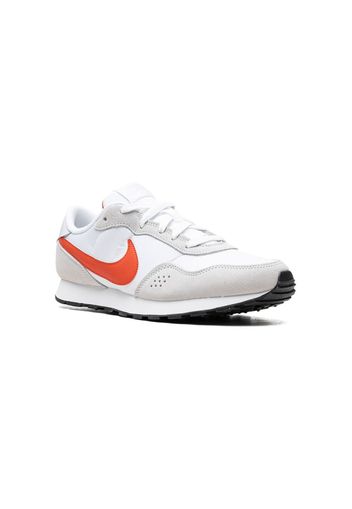 Nike Kids Nike MD Valiant GS "PURE PLATINUM PICANTE RED" - Grigio