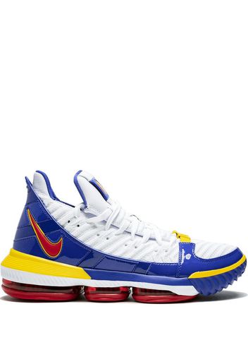 Sneakers Superman LeBron 16 SB