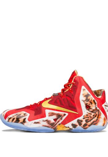 Sneakers Lebron XI Premium