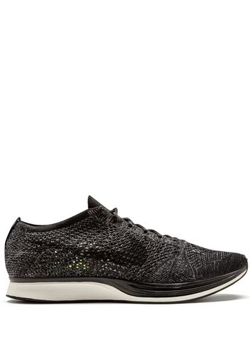 Sneakers Flyknit Racer