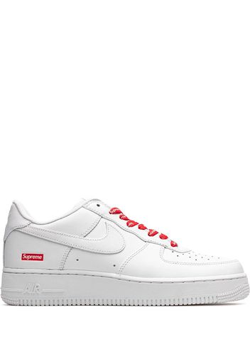 x Supreme Air Force 1 sneakers